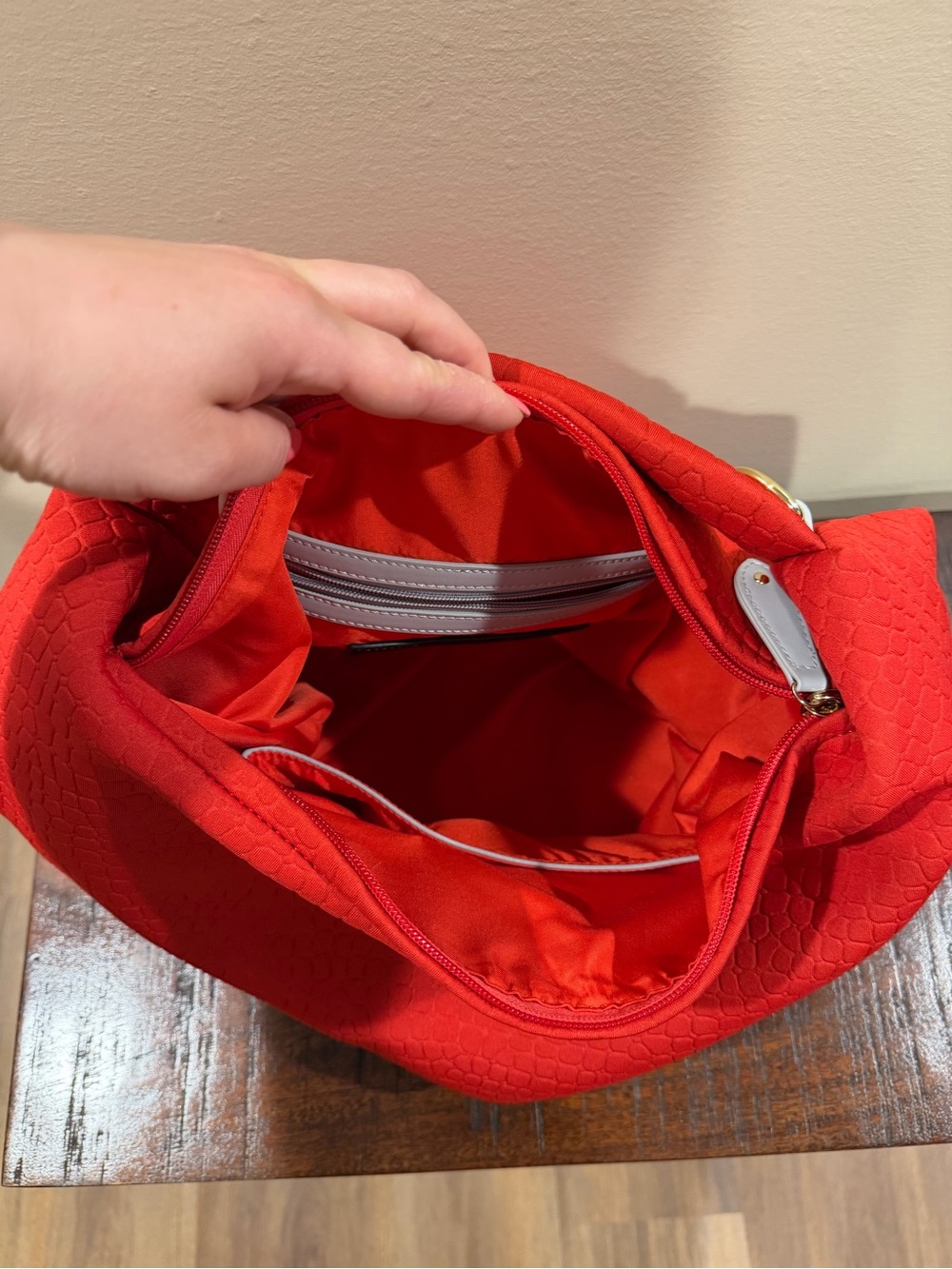 Sondra Roberts Red Textured Hobo Bag with Gray Knot Accent - Picture 3 of 4
